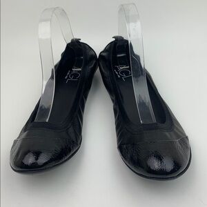 AGL Elasticized Topline Ballet Flat sz 10